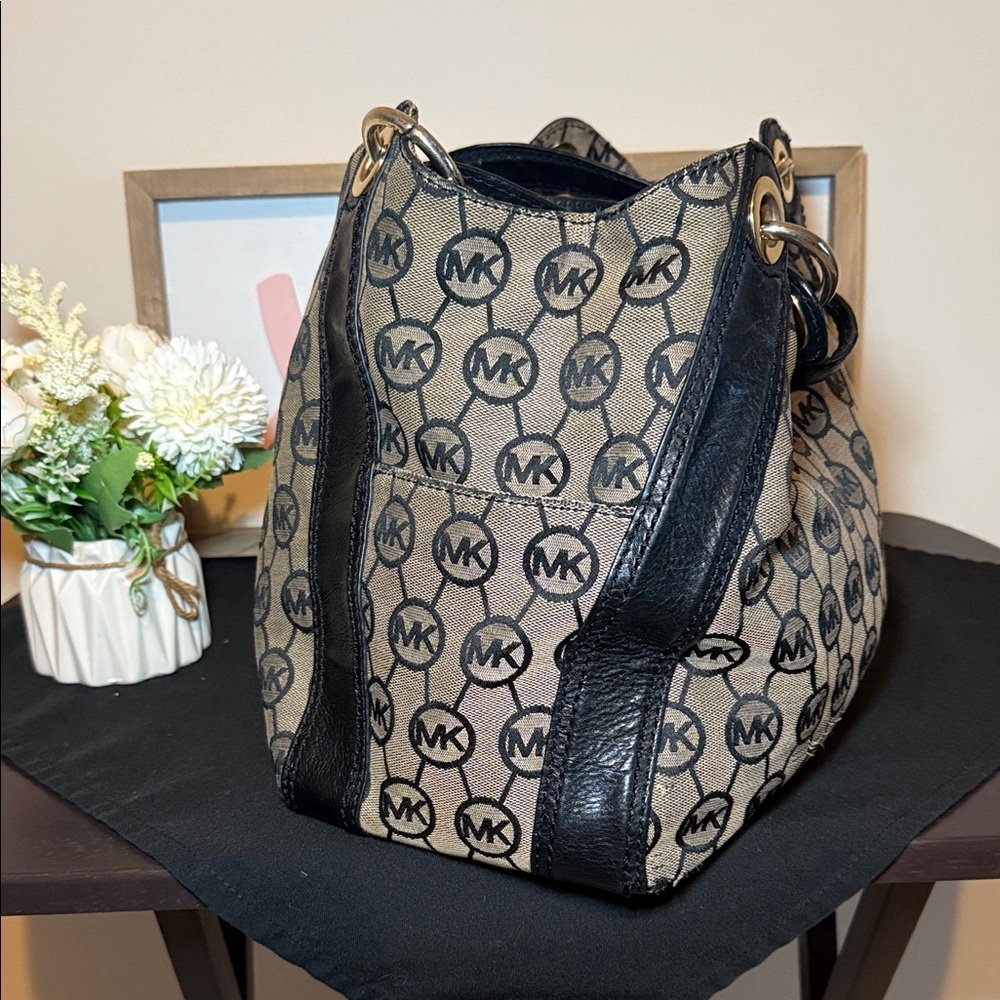 VINTAGE Y2K Michael Kors Ludlow Large Jacquard Signature Bag - Picture 2 of 14